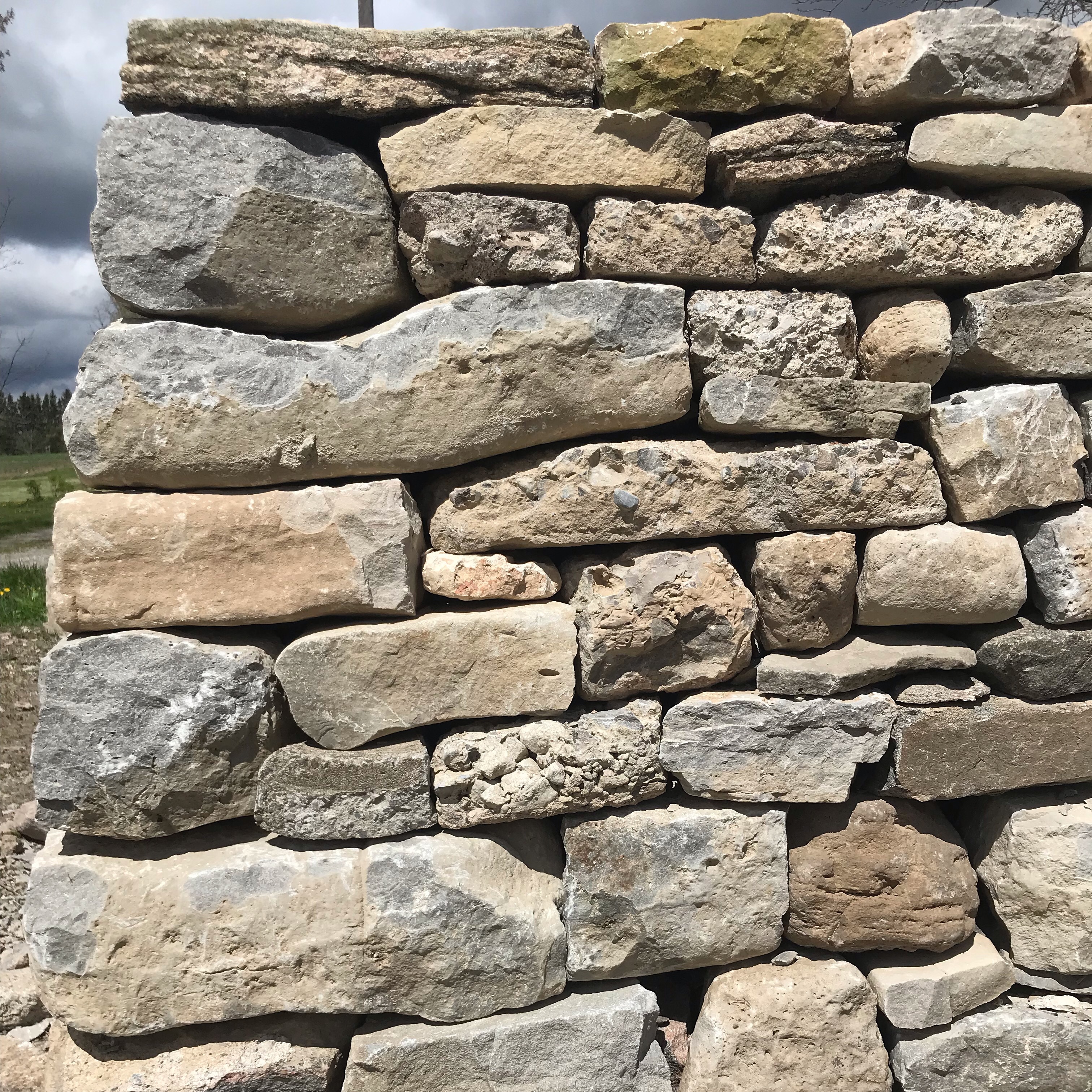 dry stone propane screen wall